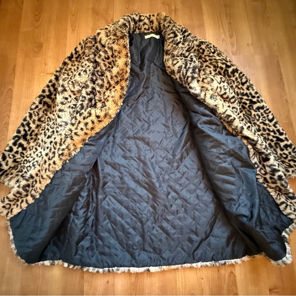 Kimi & Co  Women’s S/M Leopard Print Retro Faux Fur Jacket Coat - Picture 3 of 5